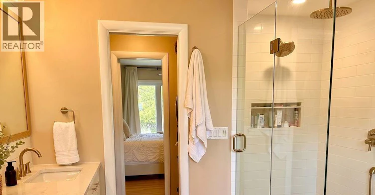 338 Barry Avenue, Tecumseh, ON, N8N 2G3 - 11