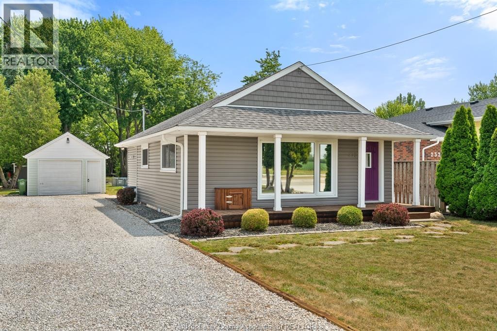 230 Renaud Line, Lakeshore, ON, N8L 0J7