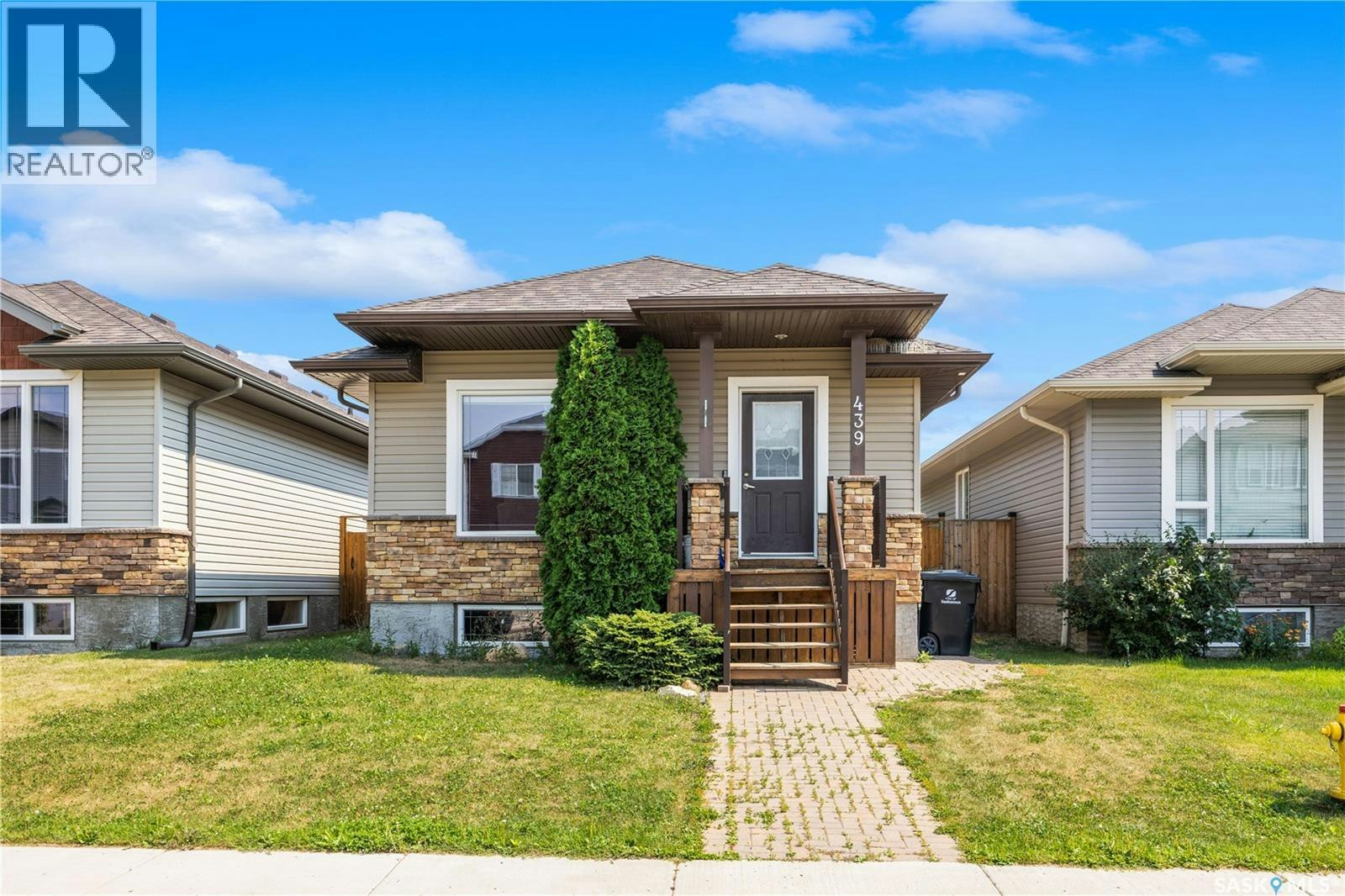 439 Coad Manor, Saskatoon, SK, S7R 0C6