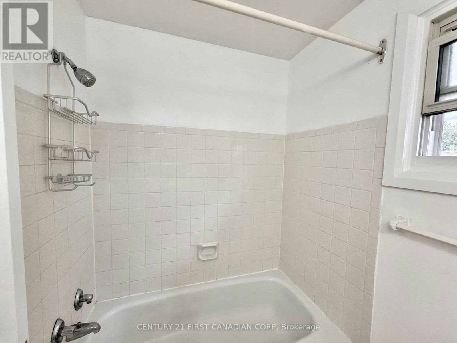 841 Jalna Boulevard, London, ON, N6E 2S2 - 12