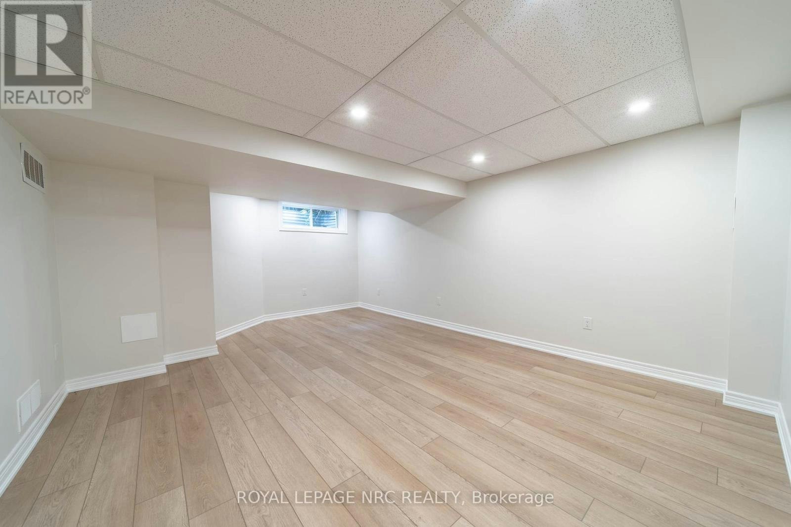 3-5200 Dorchester Road, Niagara Falls, ON, L2E 7M6 - 27