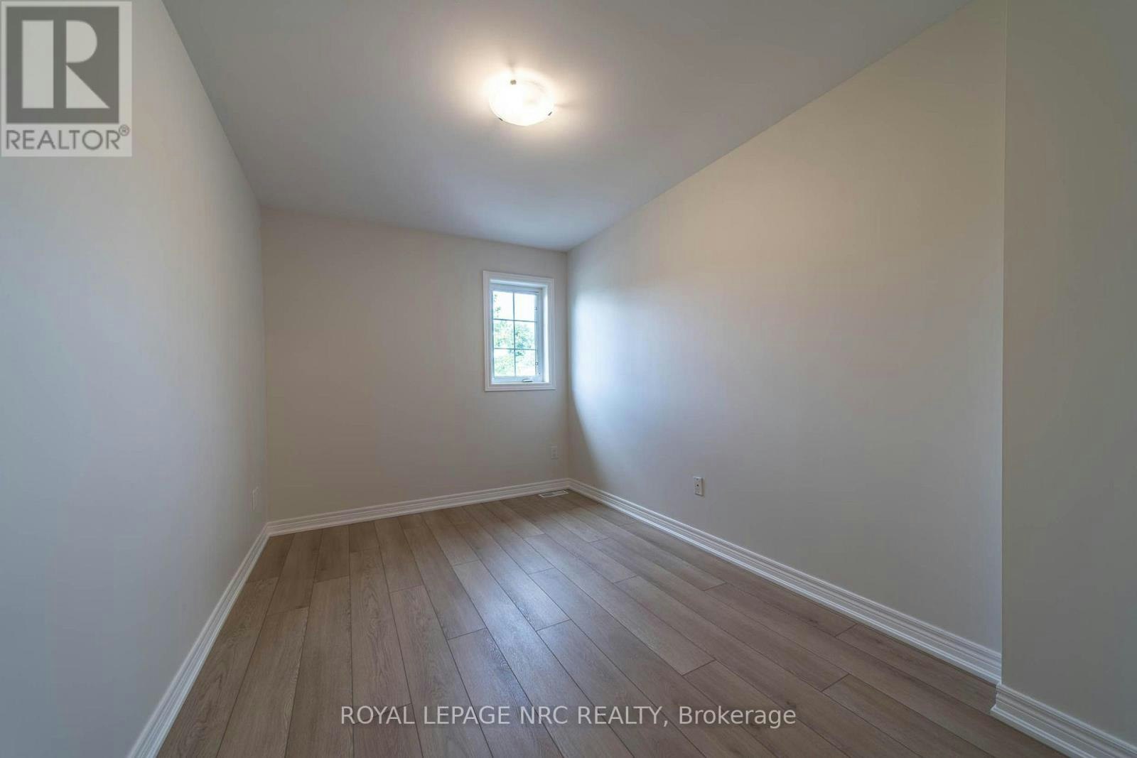 3-5200 Dorchester Road, Niagara Falls, ON, L2E 7M6 - 23