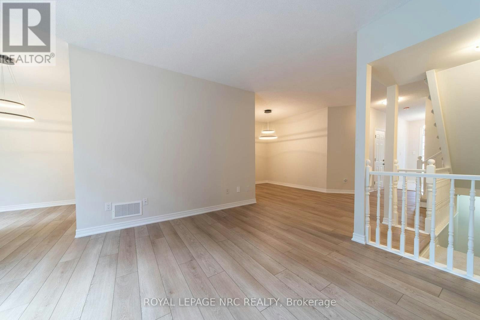 3-5200 Dorchester Road, Niagara Falls, ON, L2E 7M6 - 7