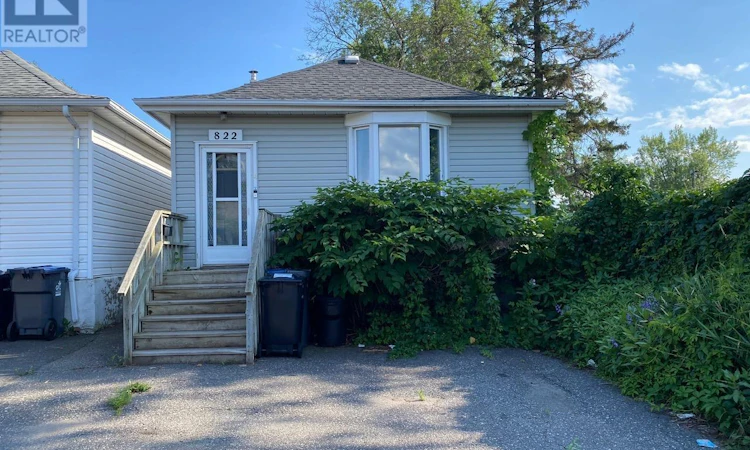 822 Pruden Street