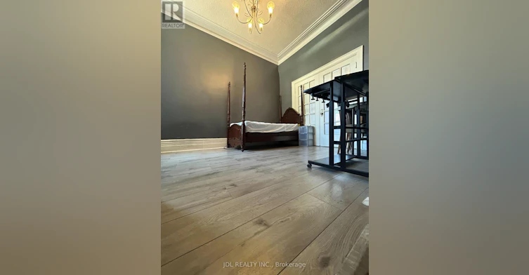 A MAIN FLOOR-137 Denison Ave Avenue, Toronto, ON, M5T 2N2 - 2
