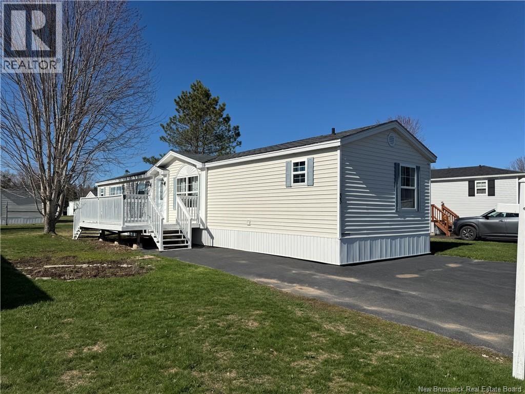 33 First Street, Sussex Corner, NB, E4E 2W2