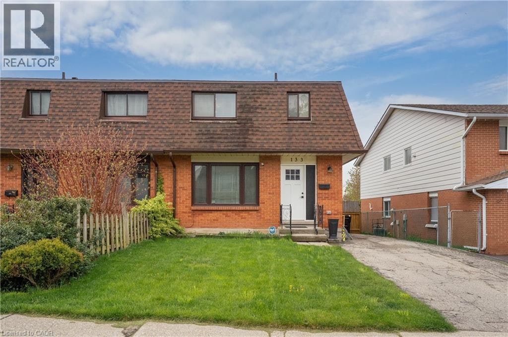 133 Elm Ridge Ridge, Kitchener, ON, N2N 1J3
