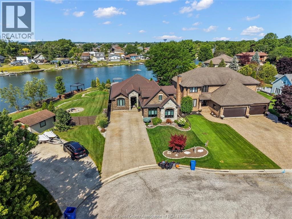 536 Riviera Estate Drive, Lakeshore, ON, N8L 0L4