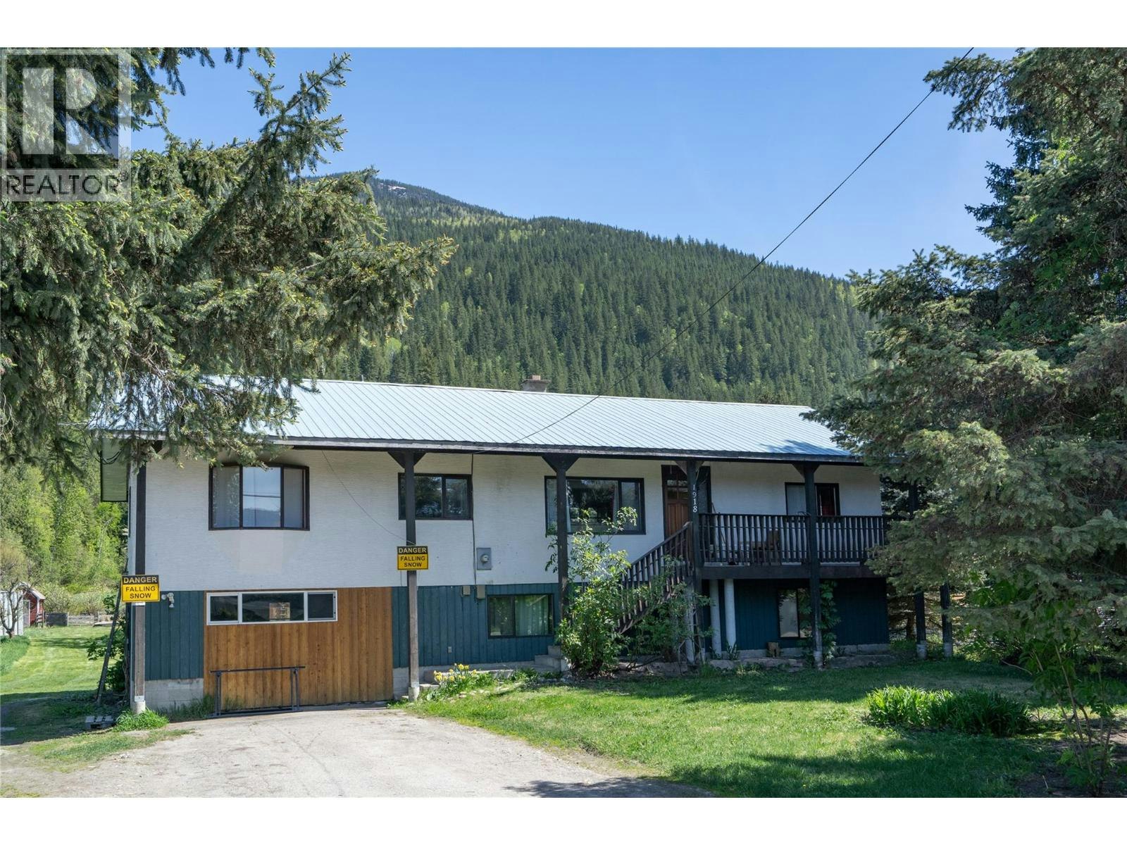 1918 Camozzi Road, Revelstoke, BC, V0E 2S0
