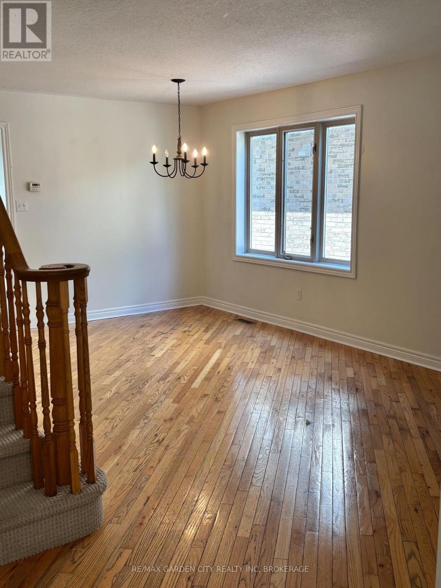 31 Robertson Road, Niagara-on-the-Lake, ON, L0S 1J0 - 3