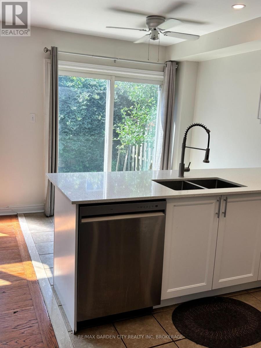 31 Robertson Road, Niagara-on-the-Lake, ON, L0S 1J0 - 6