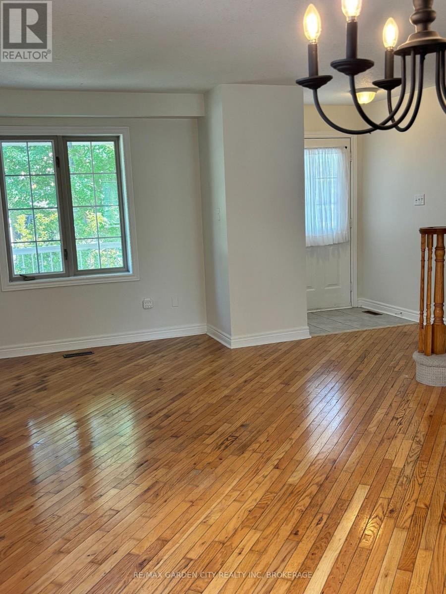 31 Robertson Road, Niagara-on-the-Lake, ON, L0S 1J0 - 4