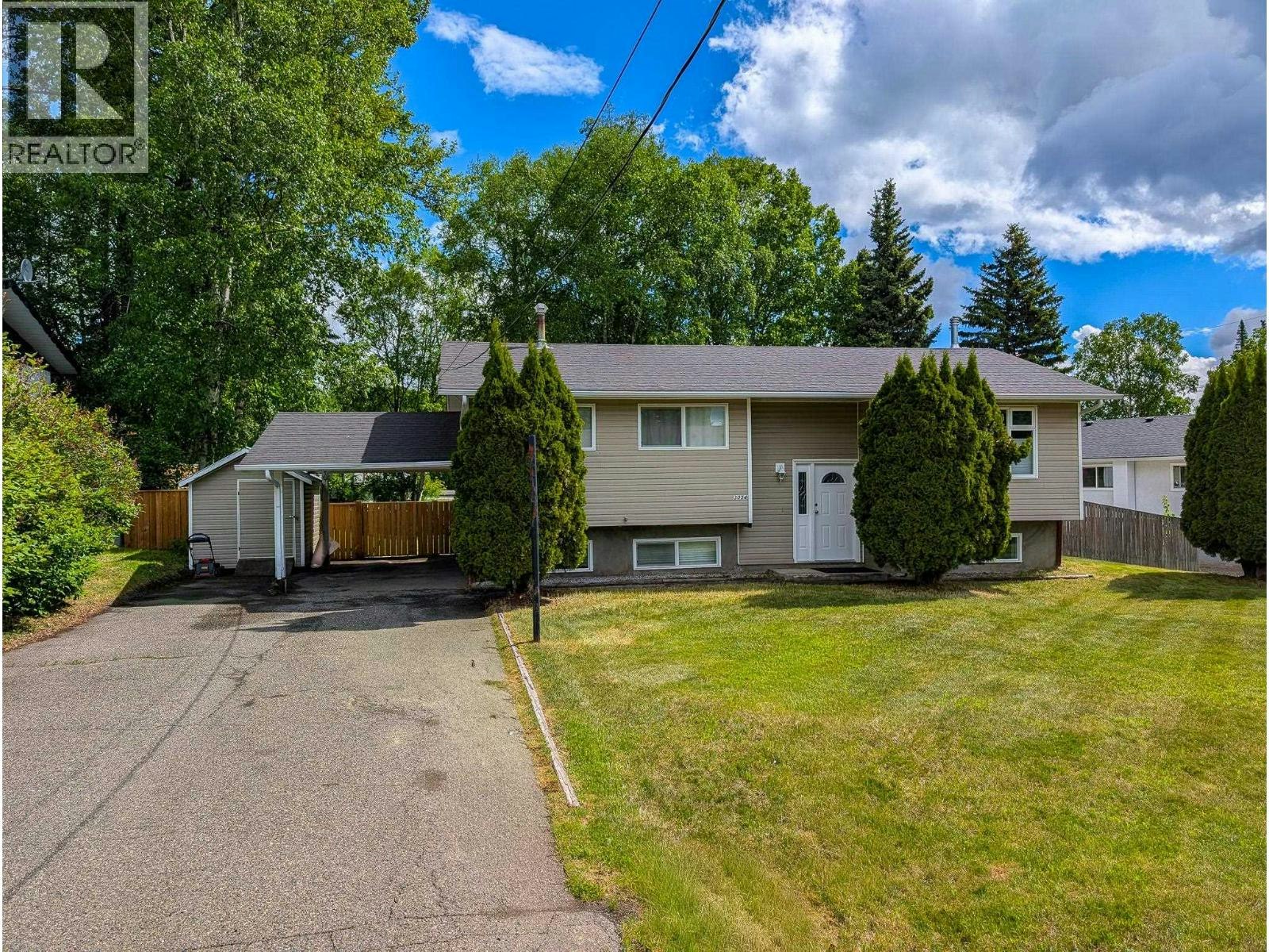 3054 Poyner Crescent, Prince George, BC, V2K 1Y1