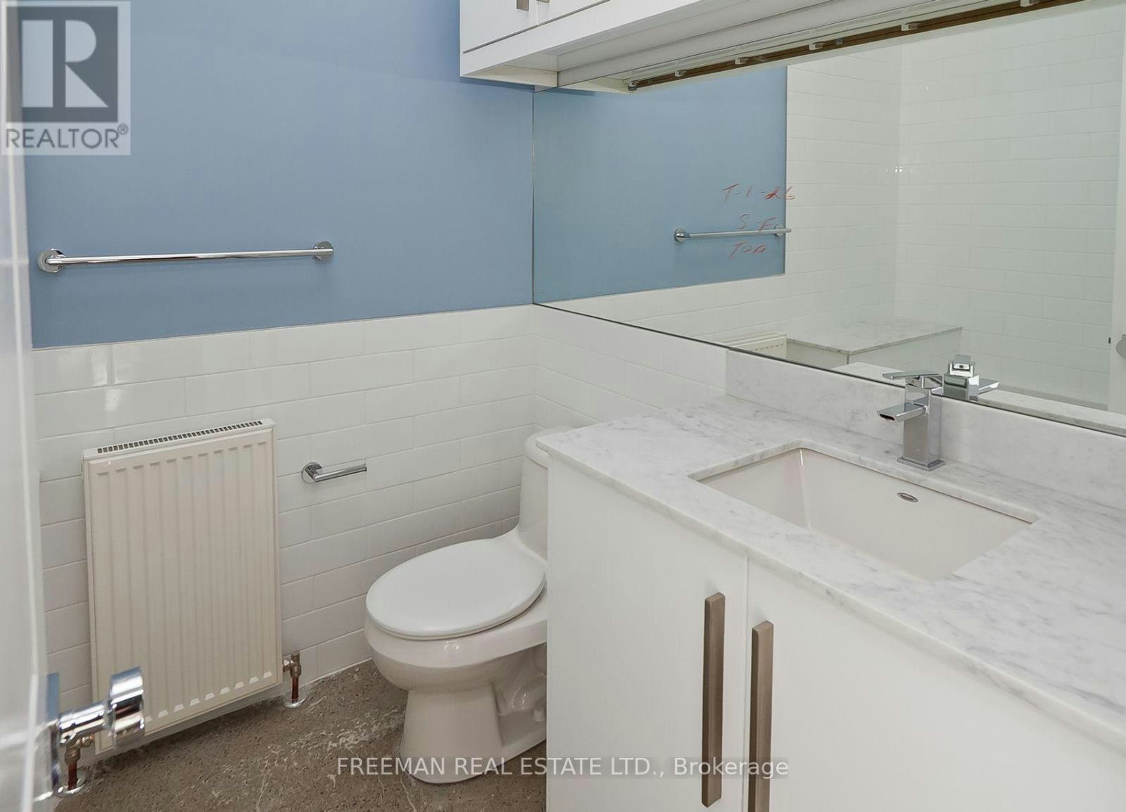 1 Max Hartstone Lane, Toronto, ON, M5R 3G6 - 11