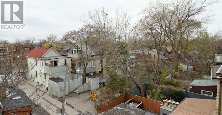 1 Max Hartstone Lane, Toronto, ON, M5R 3G6 - 13