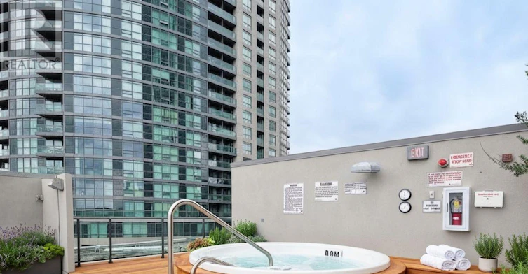 2609-215 Fort York Boulevard, Toronto, ON, M5V 4A2 - 8