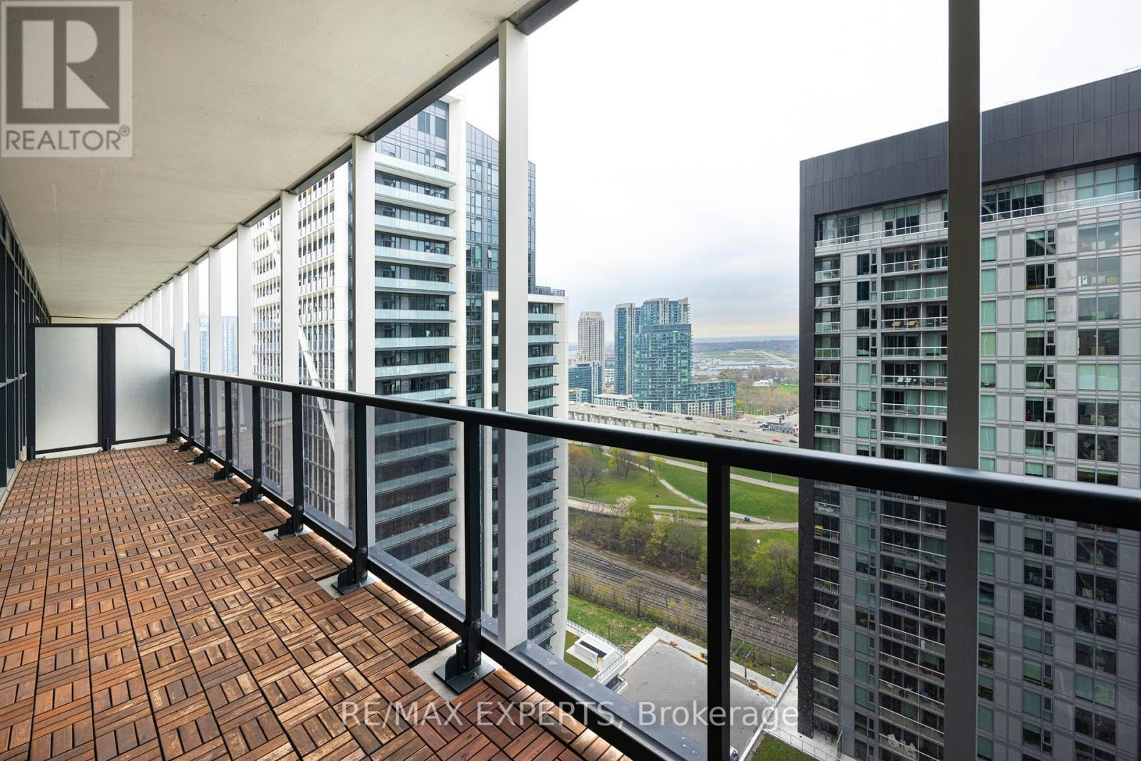 2201-50 Ordnance Street, Toronto, ON, M6K 0C9 - 19