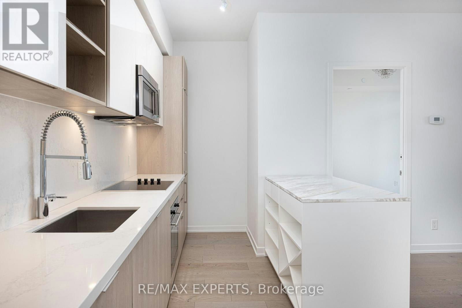 2201-50 Ordnance Street, Toronto, ON, M6K 0C9 - 11