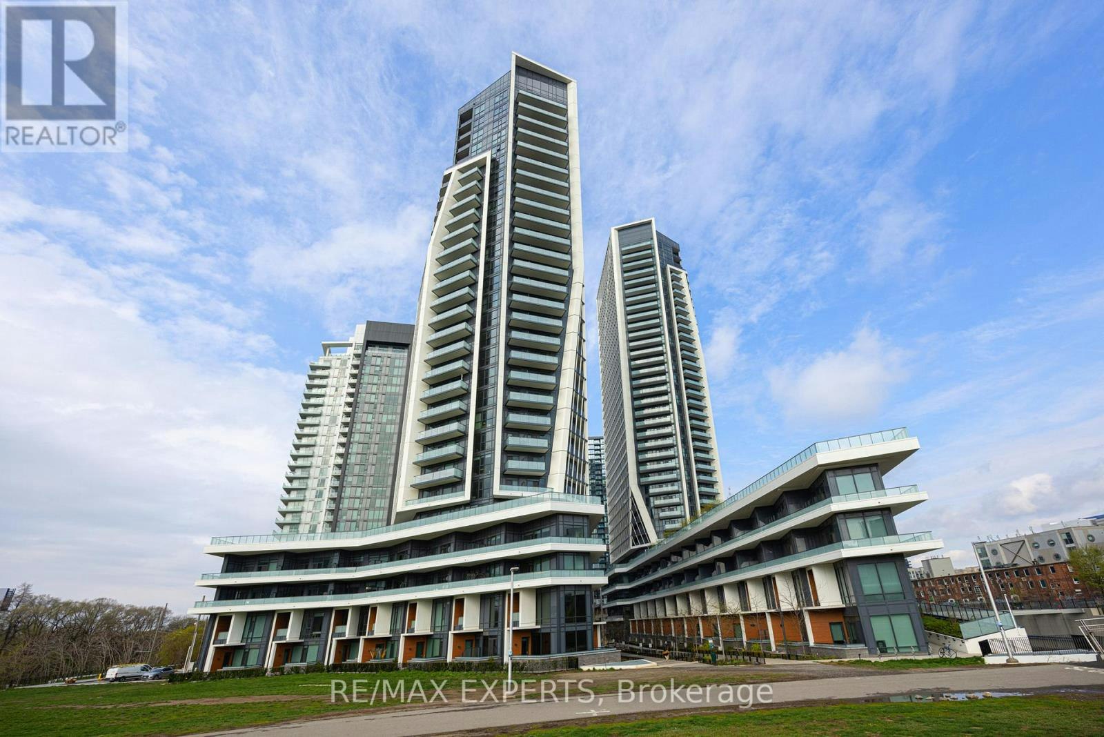 2201-50 Ordnance Street, Toronto, ON, M6K 0C9