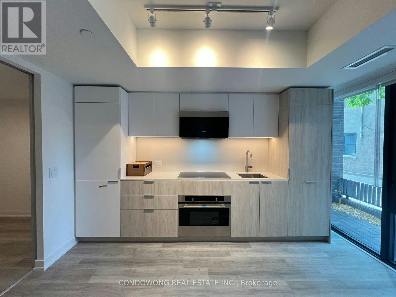 TH110-28 Eastern Avenue, Toronto, ON, M5A 0Y2 - 2