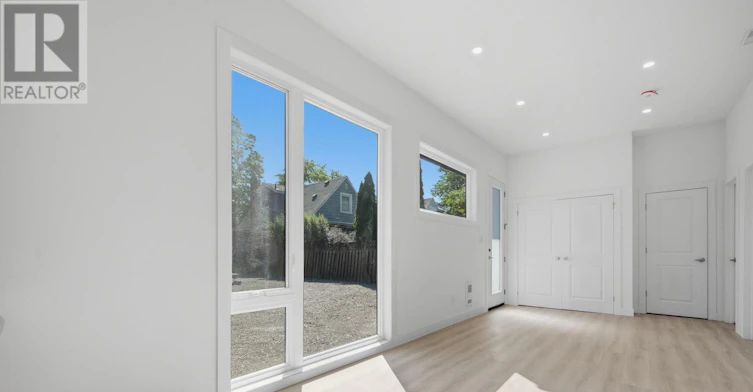 REAR Garden Suite 6 Evandale Road, Toronto, ON, M1L 3S1 - 18