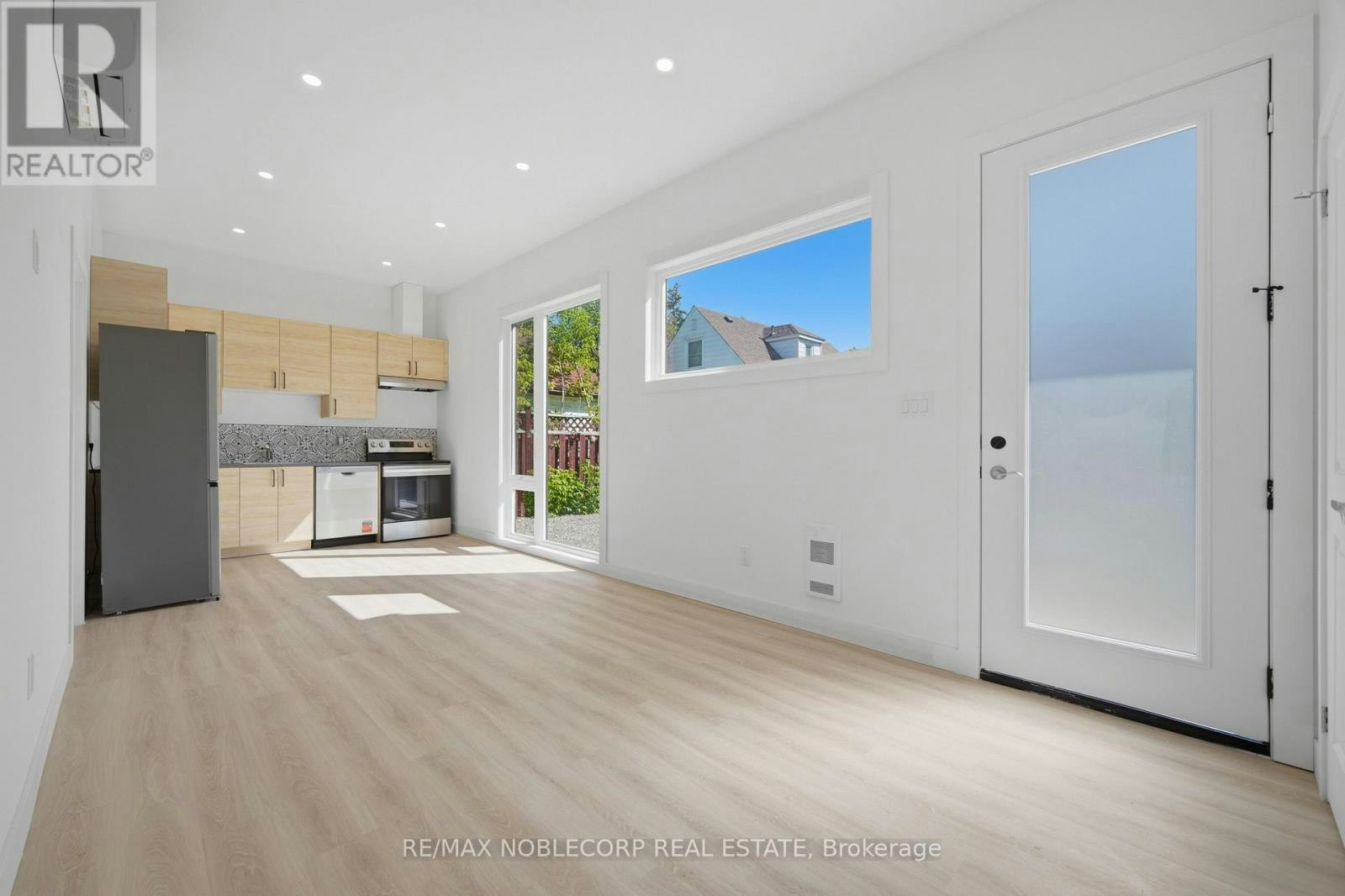 REAR Garden Suite 6 Evandale Road, Toronto, ON, M1L 3S1 - 8