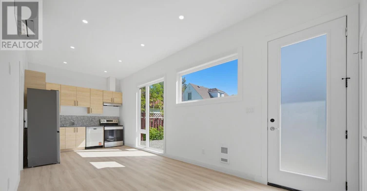 REAR Garden Suite 6 Evandale Road, Toronto, ON, M1L 3S1 - 8