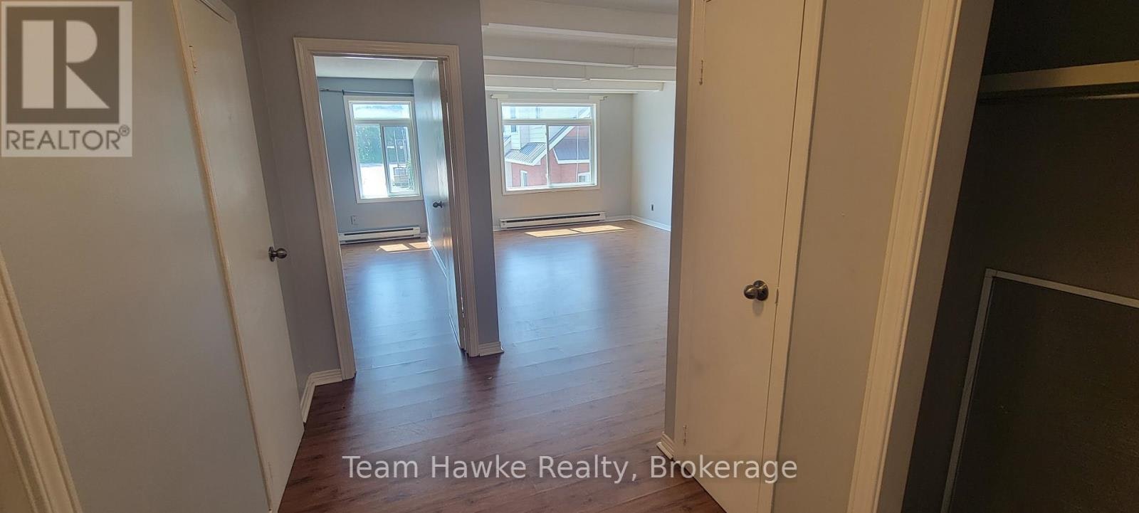 2-349 King Street, Midland, ON, L4R 3K7 - 4