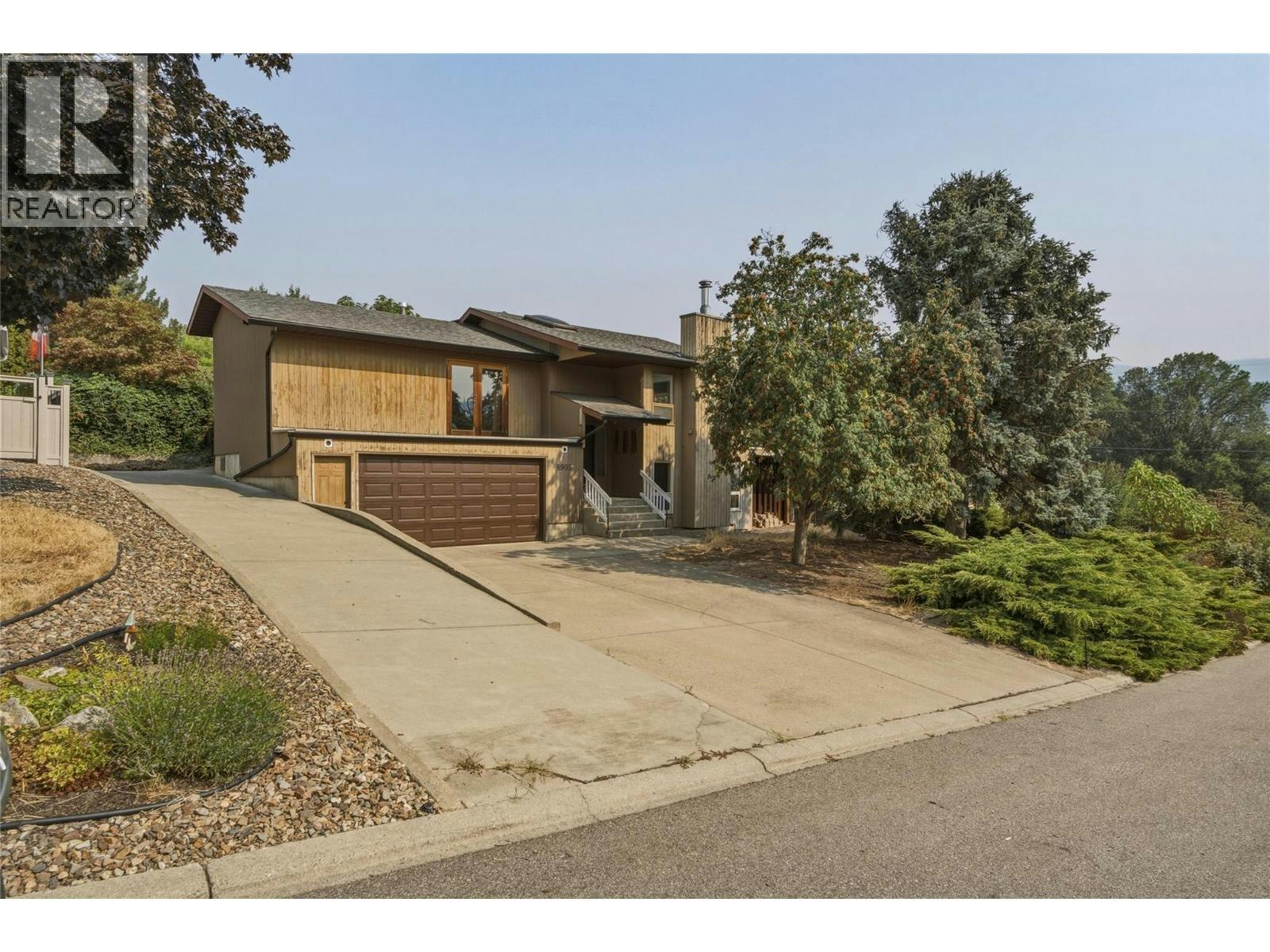 8905 Russet Drive, Coldstream, BC, V1B 2B7