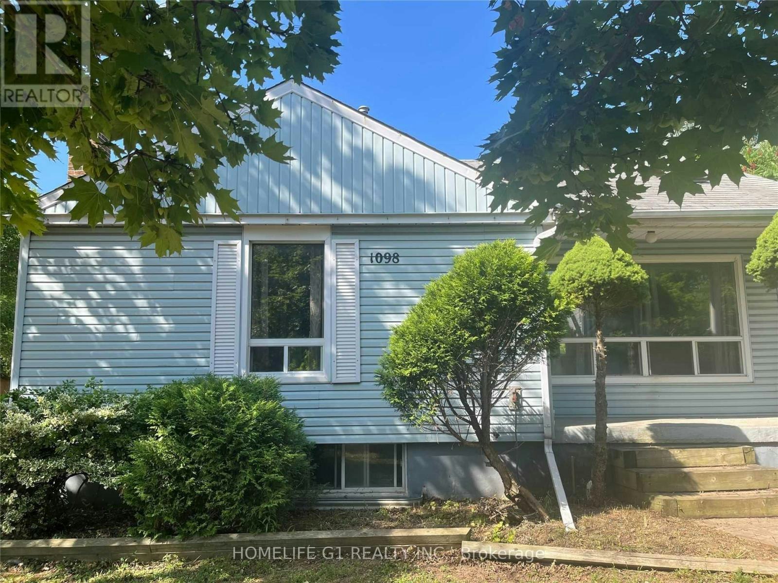 1098 Kent Avenue, Oakville, ON, L6H 1Z8