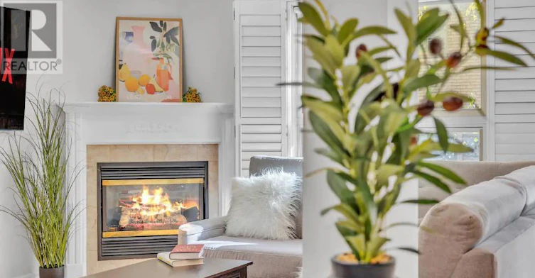 17-1245 Stephenson Drive, Burlington, ON, L7S 2L9 - 2