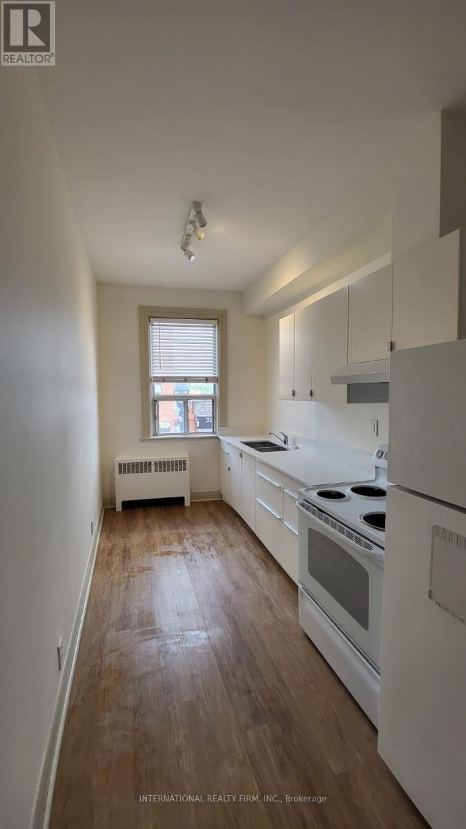 2-7 Thomas Street, Mississauga, ON, L5M 1Y4 - 9
