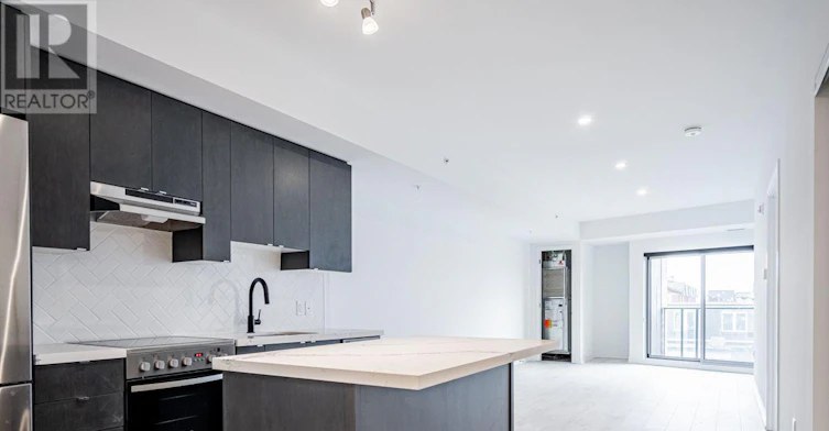 212-408 Brown Line, Toronto, ON, M8Z 0G5 - 2