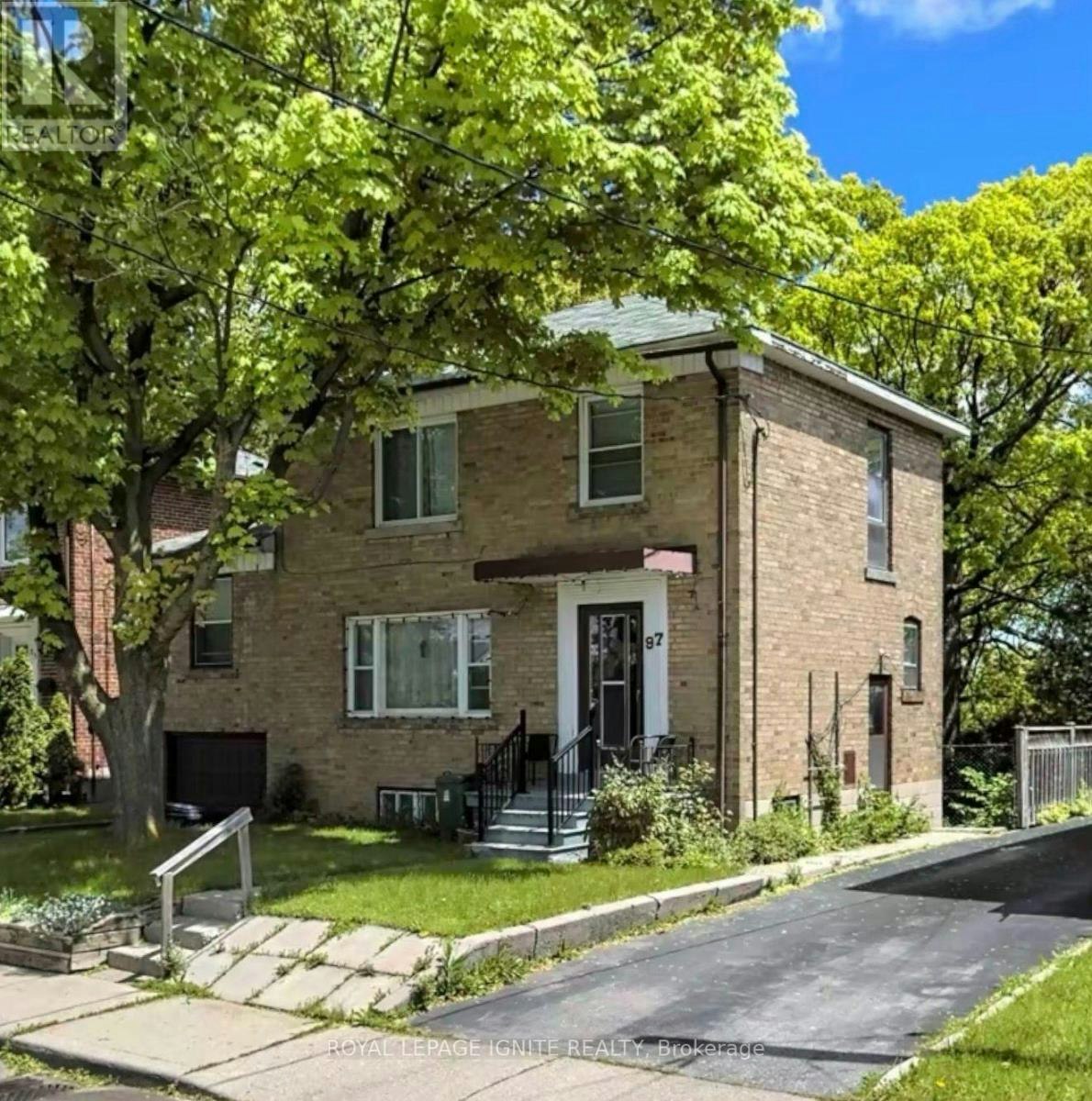 97 Greendale Avenue, Toronto, ON, M6N 4P4
