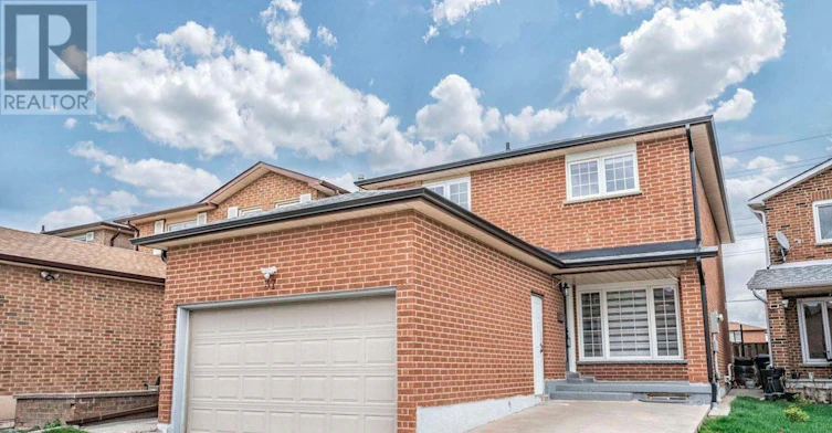 UPPER-37 Loire Court, Toronto, ON, M9V 4Z7 - 2