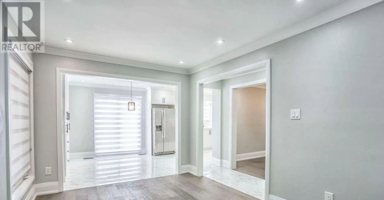 UPPER-37 Loire Court, Toronto, ON, M9V 4Z7 - 15