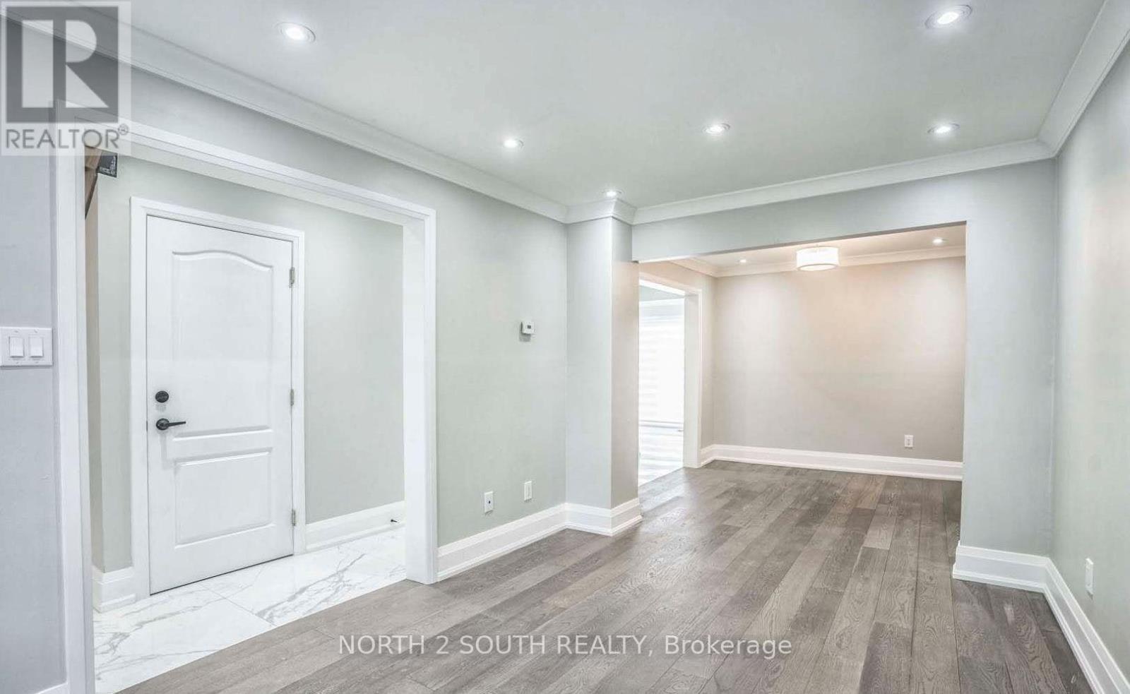 UPPER-37 Loire Court, Toronto, ON, M9V 4Z7 - 8