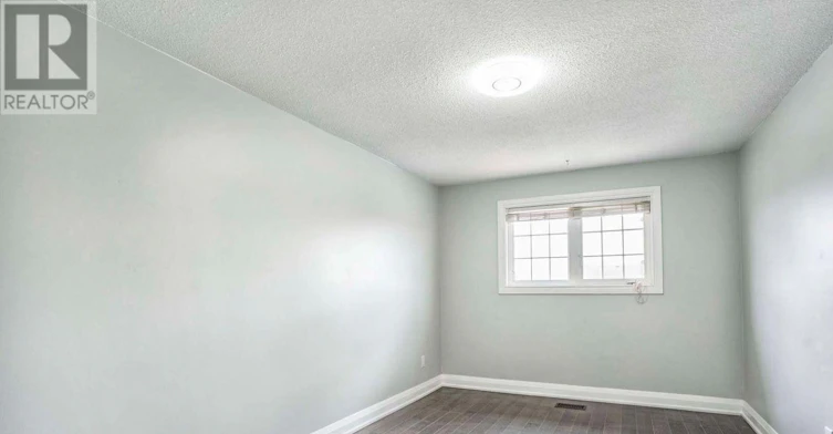UPPER-37 Loire Court, Toronto, ON, M9V 4Z7 - 33