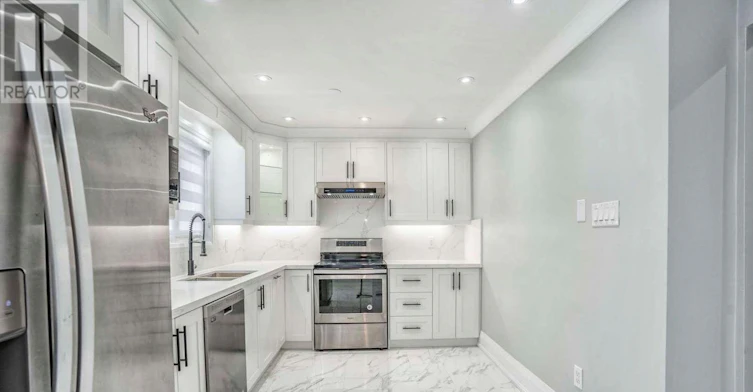 UPPER-37 Loire Court, Toronto, ON, M9V 4Z7 - 19