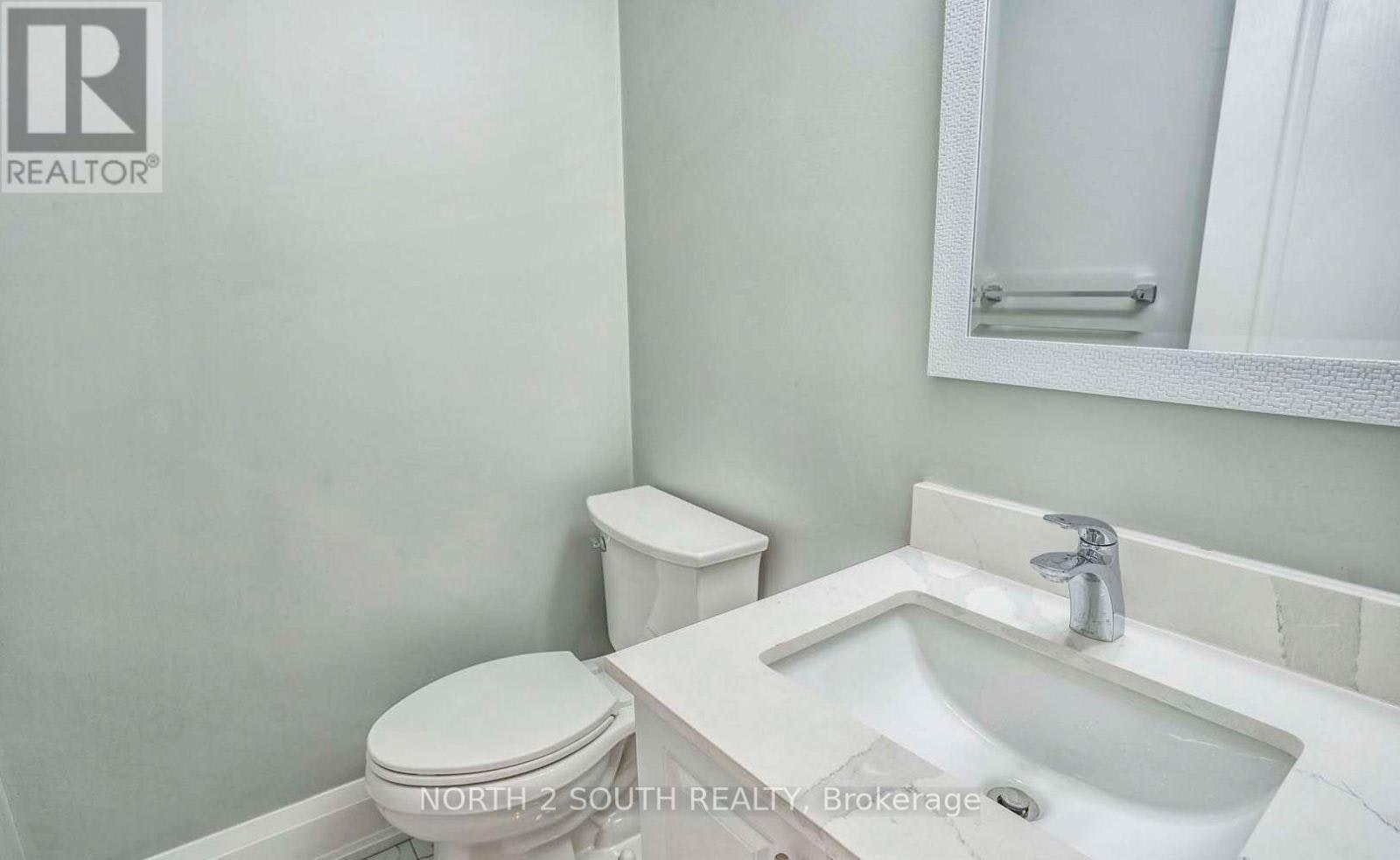 UPPER-37 Loire Court, Toronto, ON, M9V 4Z7 - 21
