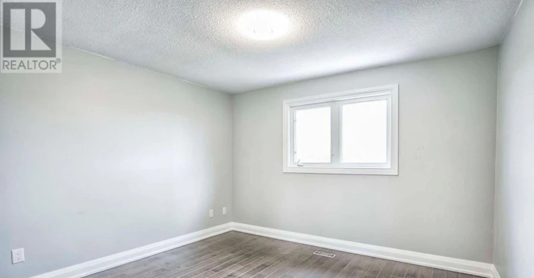 UPPER-37 Loire Court, Toronto, ON, M9V 4Z7 - 29