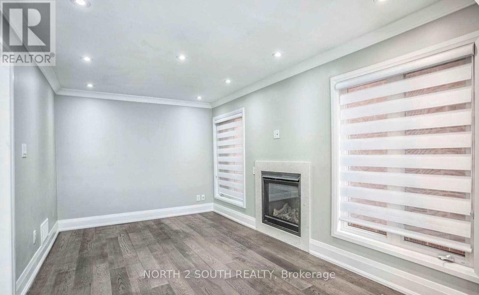 UPPER-37 Loire Court, Toronto, ON, M9V 4Z7 - 12