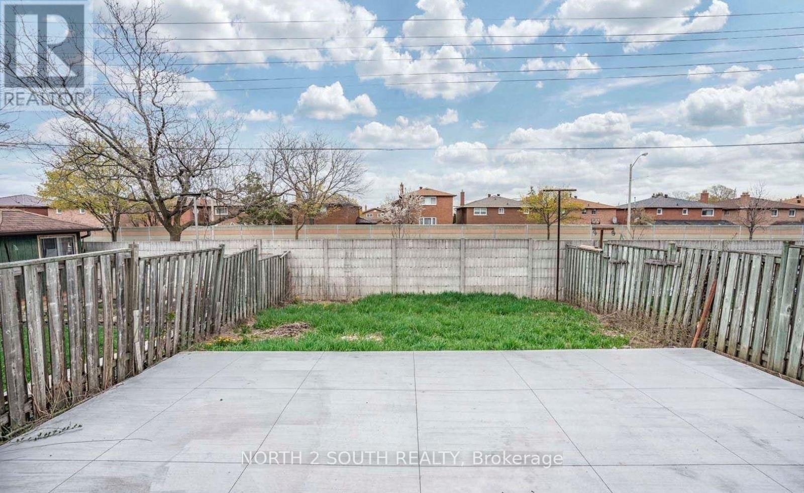 UPPER-37 Loire Court, Toronto, ON, M9V 4Z7 - 38
