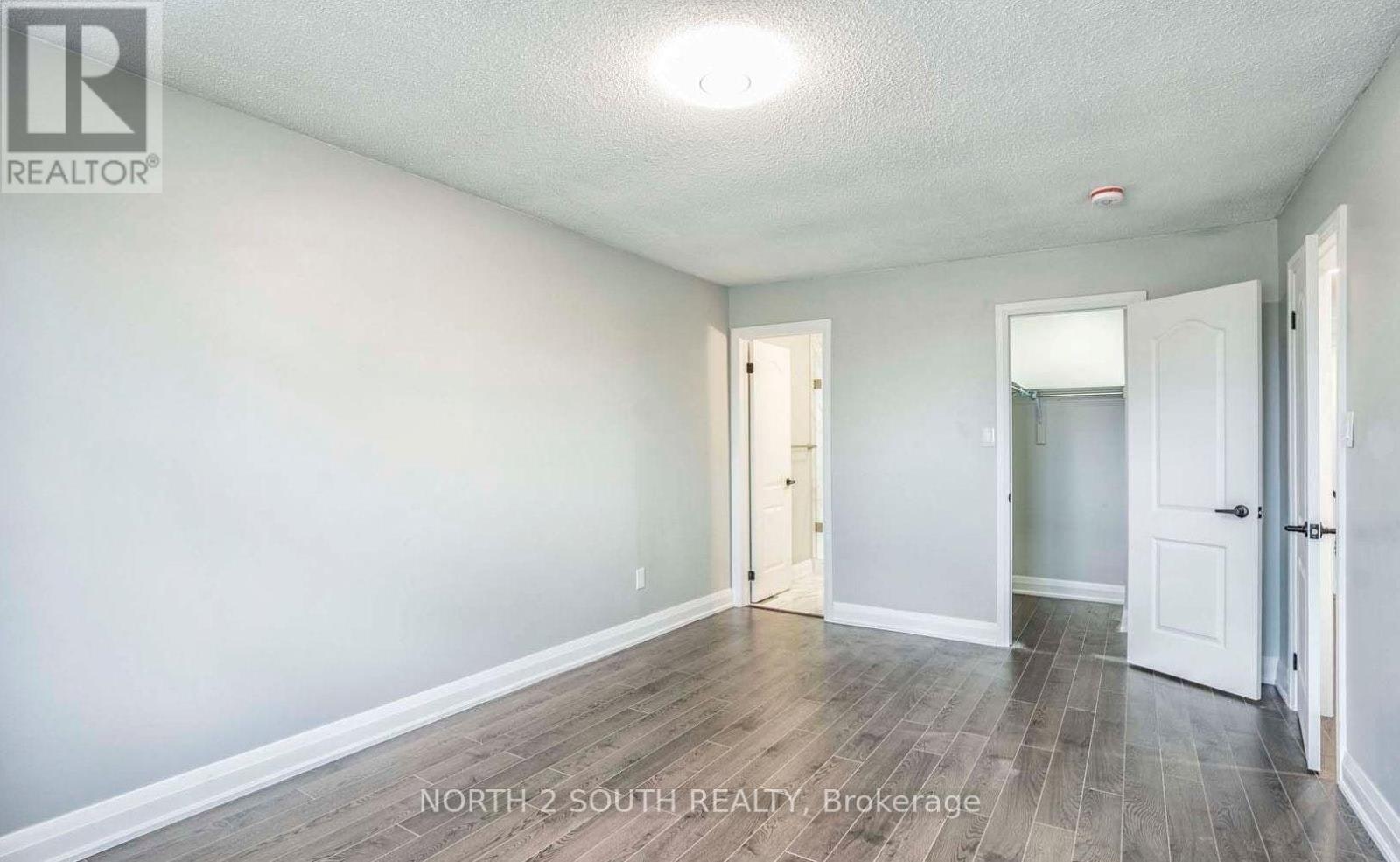 UPPER-37 Loire Court, Toronto, ON, M9V 4Z7 - 26