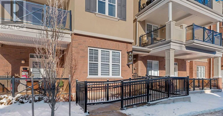 108-263 Georgian Drive, Oakville, ON, L6H 0L2 - 3
