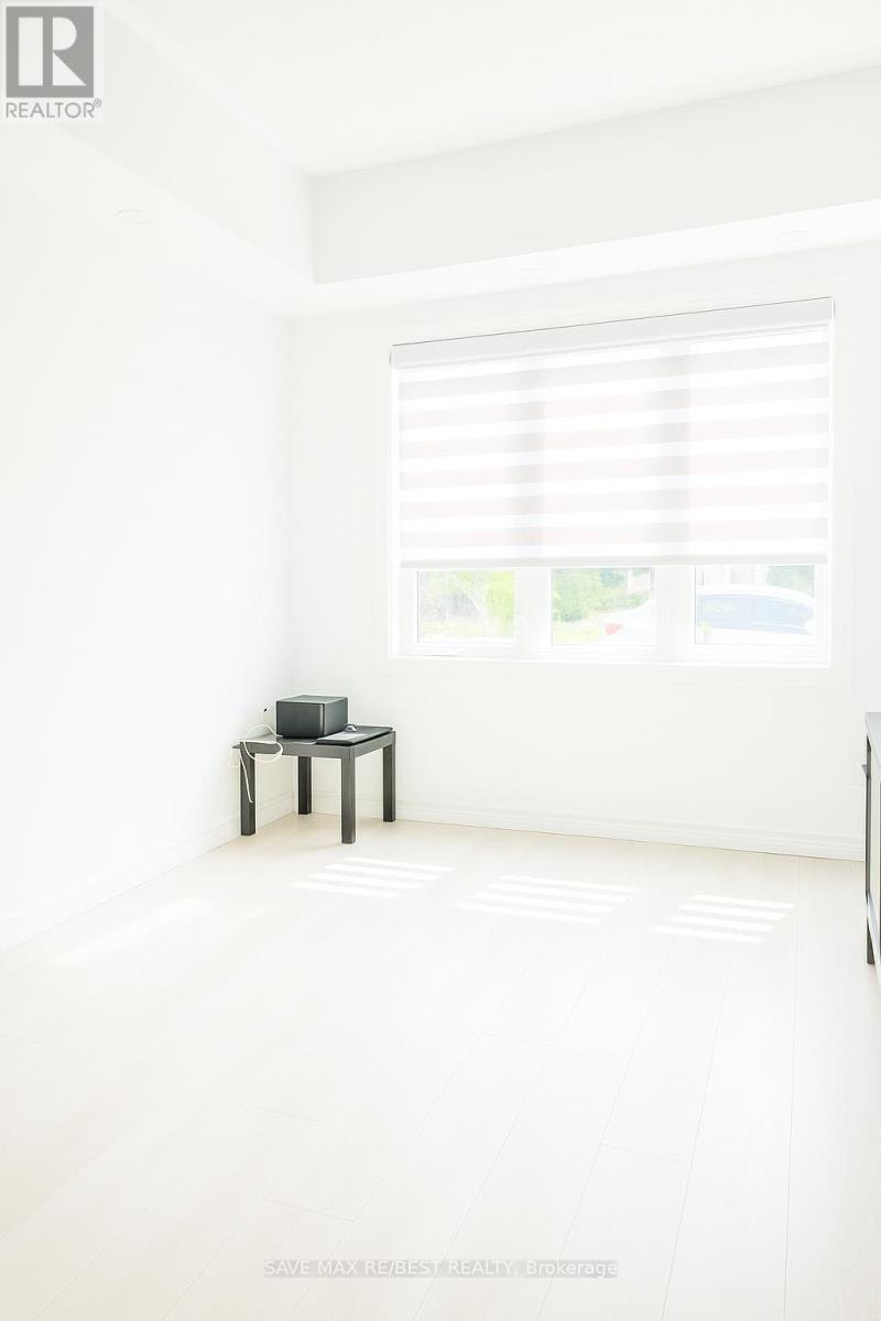 108-263 Georgian Drive, Oakville, ON, L6H 0L2 - 7