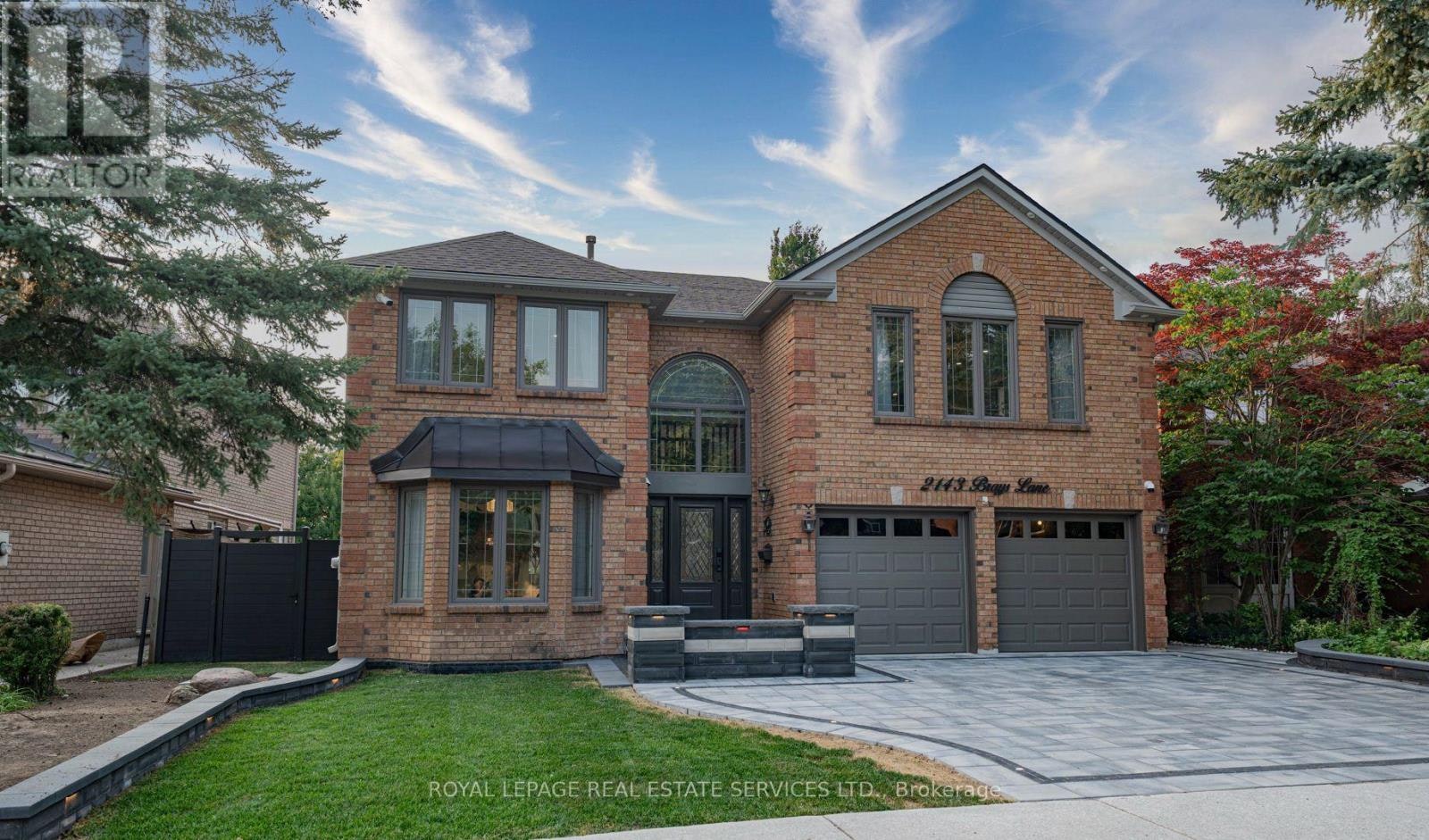 2143 Brays Lane, Oakville, ON, L6M 2T2