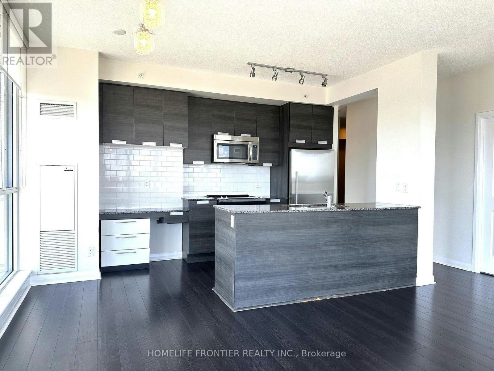 1607-55 Eglinton Avenue W, Mississauga, ON, L5R 0E4 - 8