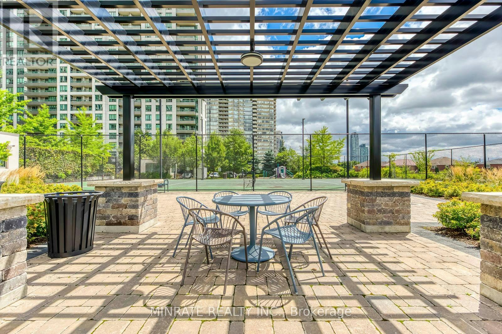 309-339 Rathburn Road W, Mississauga, ON, L5B 0K6 - 13