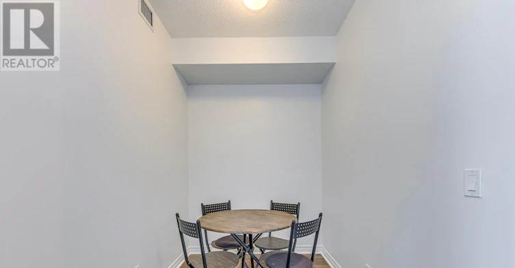 309-339 Rathburn Road W, Mississauga, ON, L5B 0K6 - 7